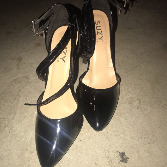 Heels - Picture 1 of 1